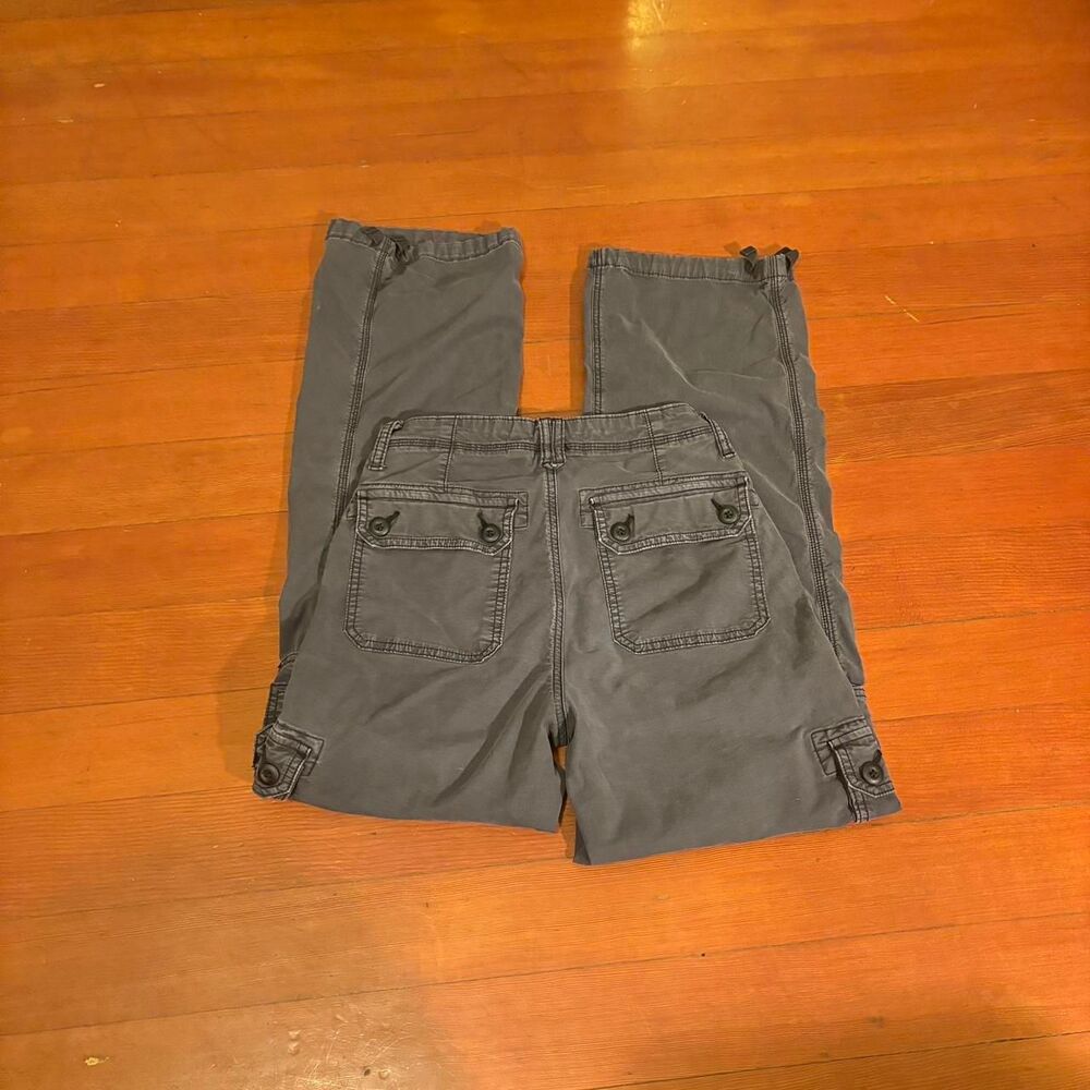 American Eagle Outfitters Women's Grey Cargo Pants Size 2 - Picture 3 of 6